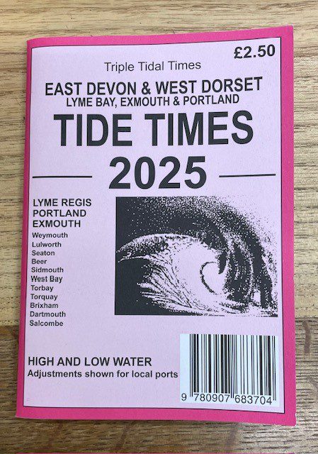 East Devon & West Dorset Tide Times Book 2025