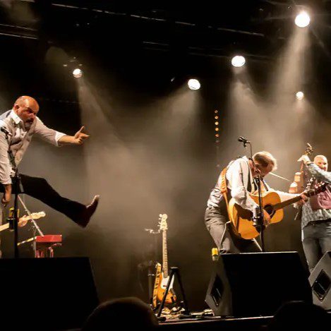 The Countrymen and Kathryn Roberts & Sean Lakeman  (Saturday 26 July)